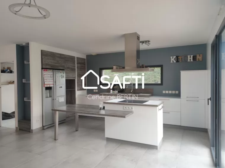 Vente d'une maison de plain-pied 6 pièces à Buellas, Bourg-en-Bresse, Cendrine Bertin